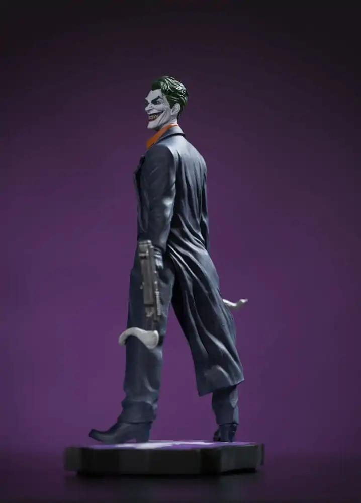 Statuie DC Direct 1/10 The Joker Purple Craze: The Joker by Gabriele Dell'Otto Limited Edition 19 cm poza produsului