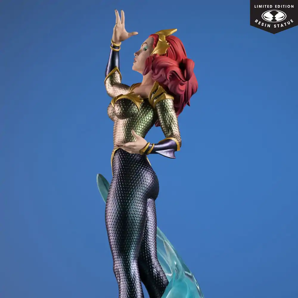 Statuie DC Direct Cover Girls 1/8 Mera by J. Scott Campbell 26 cm poza produsului