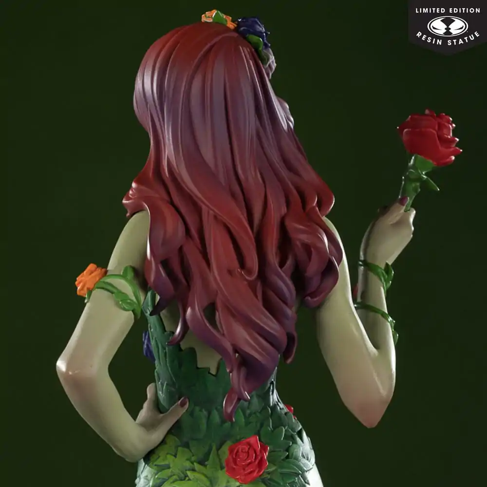 DC Direct Cover Girls Statuie la scara 1/8 Poison Ivy by J. Scott Campbell 24 cm poza produsului