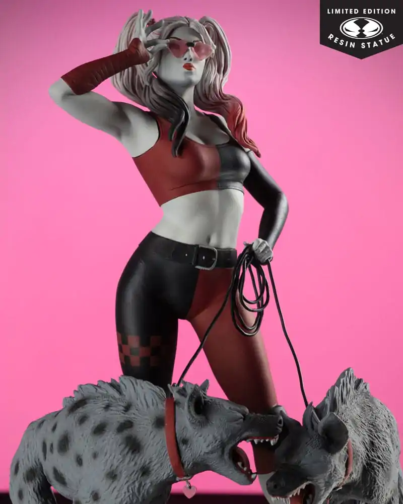 Statuie DC Direct Harley Quinn: Roșu, Alb & Negru 1/10 Harley Quinn de Jenny Frison 19 cm poza produsului