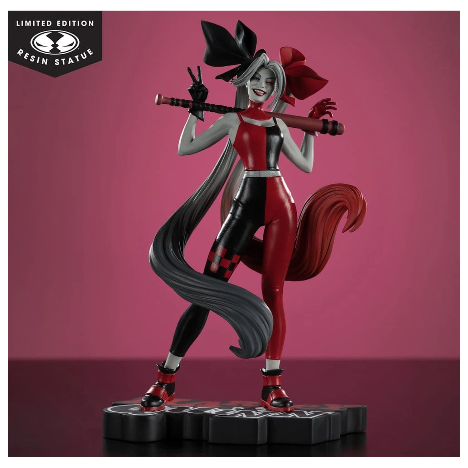 DC Direct Harley Quinn: Red, White & Black Statuie 1/10 Harley Quinn de Alex Garner 21 cm poza produsului