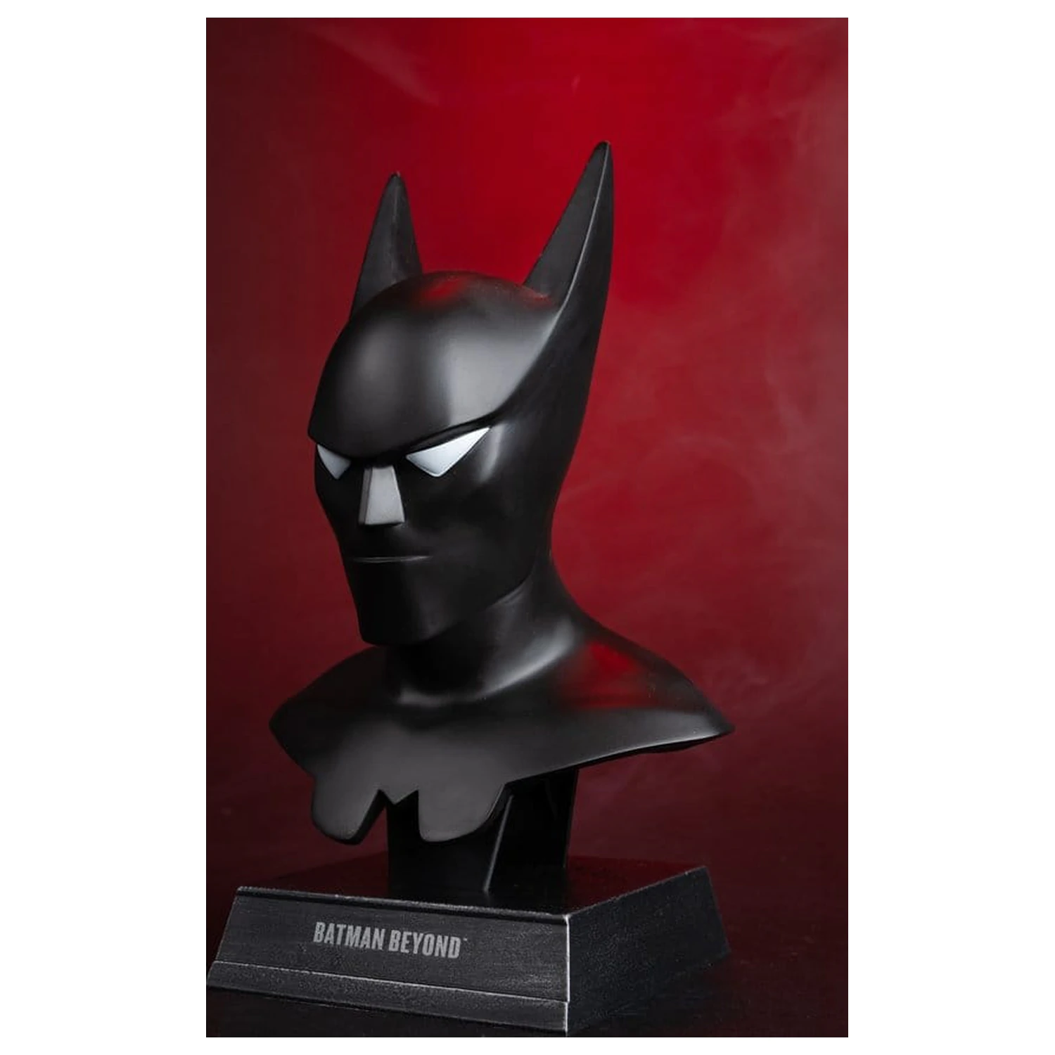 DC Direct Prop Replica 1/3 Batman Cowl (Batman Beyond Animated) 18 cm poza produsului