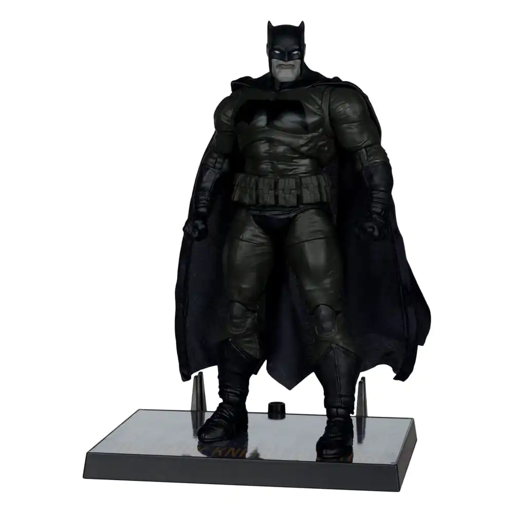 Figurină de acțiune DC Multiverse McFarlane Cover Recreations Batman (Batman: The Dark Knight Returns #1) (Gold Label) 18 cm poza produsului