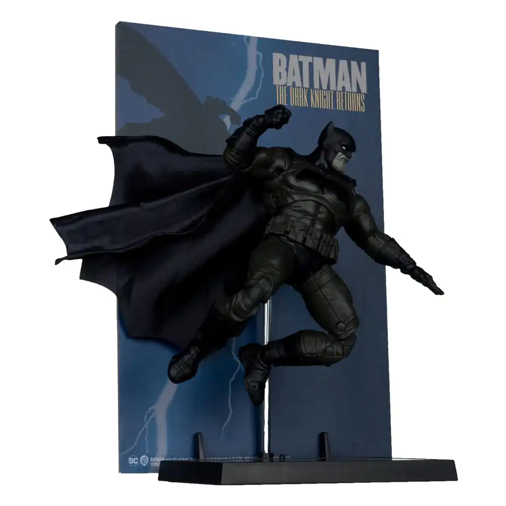 Figurină de acțiune DC Multiverse McFarlane Cover Recreations Batman (Batman: The Dark Knight Returns #1) (Gold Label) 18 cm poza produsului