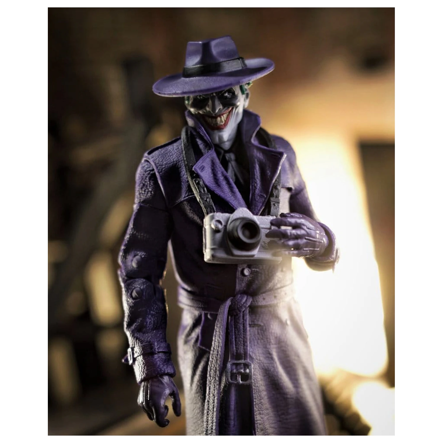 DC Multiverse McFarlane Vault Collection Figurina de acțiune The Joker (The Comedian) (Batman: Three Jokers) 18 cm poza produsului