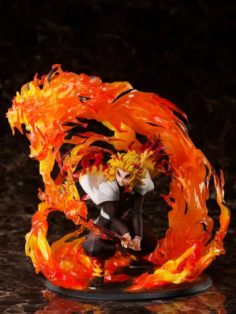 Demon Slayer: Kimetsu no Yaiba Statuie 1/8 Kyojuro Rengoku 26 cm poza produsului