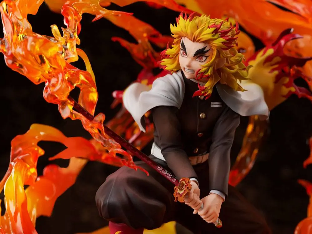 Demon Slayer: Kimetsu no Yaiba Statuie 1/8 Kyojuro Rengoku 26 cm poza produsului