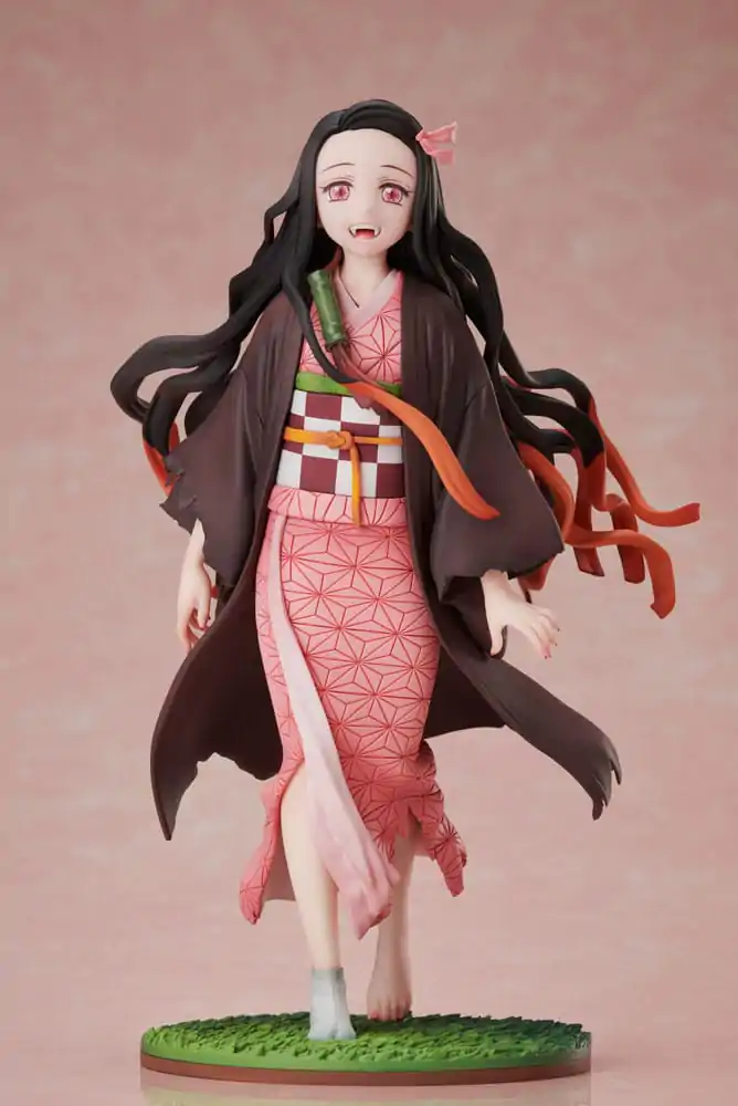 Demon Slayer: Kimetsu no Yaiba Statuie 1/8 Nezuko Kamado 20 cm poza produsului