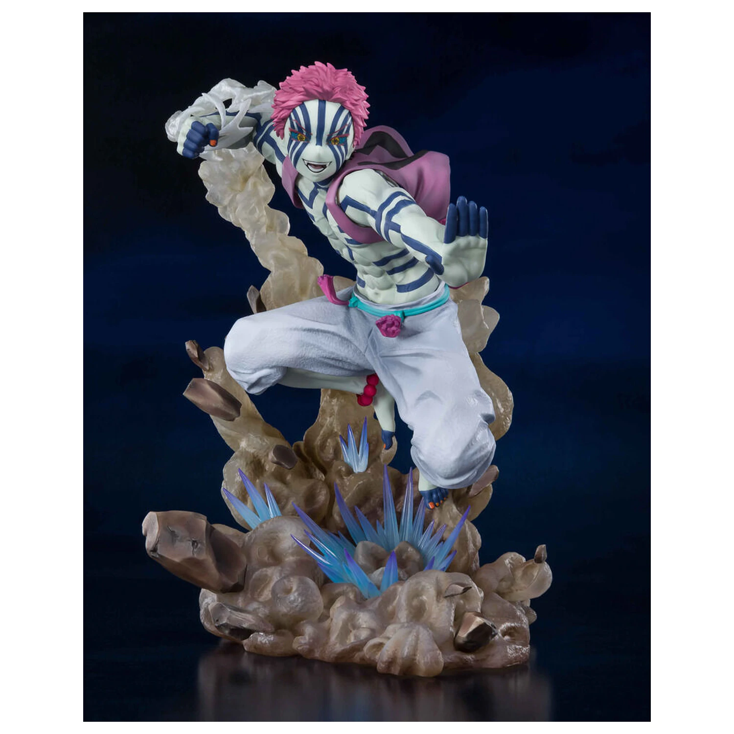Demon Slayer Kimetsu No Yaiba Akaza Upper Three S.H. Figurarts figurina 17 cm poza produsului