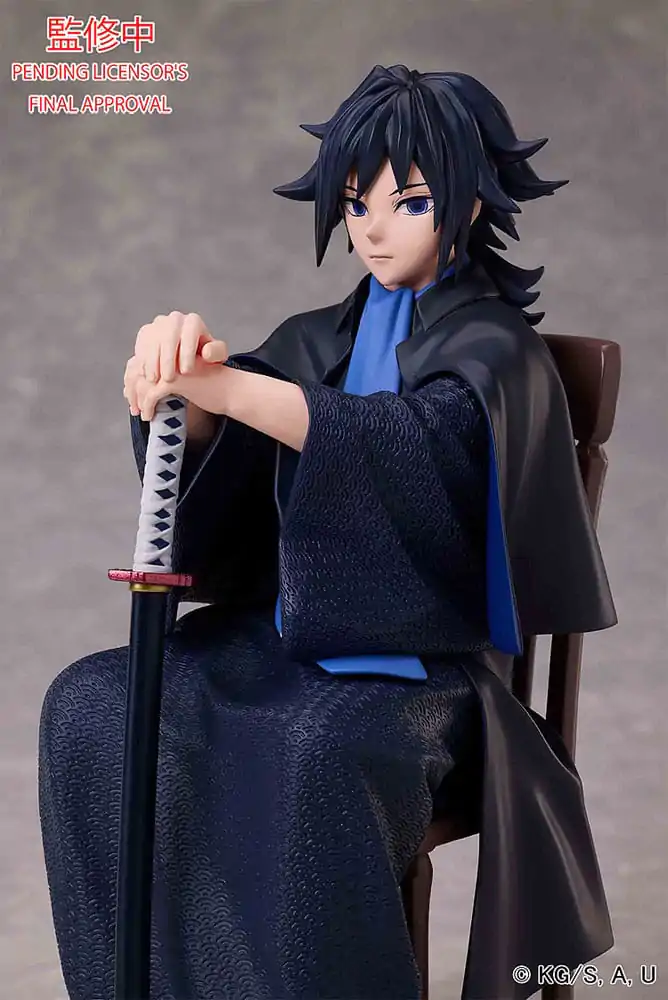 Demon Slayer: Kimetsu no Yaiba Statuie Giyu Tomioka 16 cm poza produsului