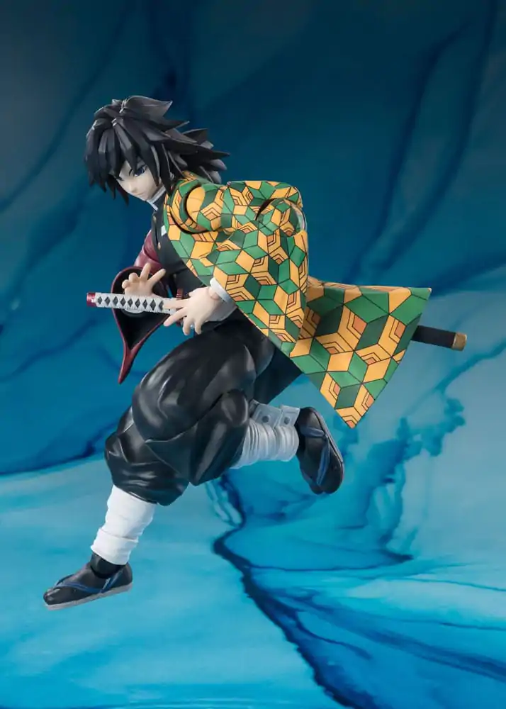 Demon Slayer: Kimetsu no Yaiba S.H. Figuarts Figurina de Acțiune Giyu Tomioka 15 cm poza produsului