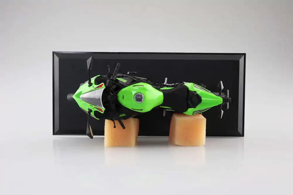 Statuetă Seria Motociclete Diecast 1/12 Kawasaki Ninja ZX-25R Verde Lime×Ebony 16 cm poza produsului