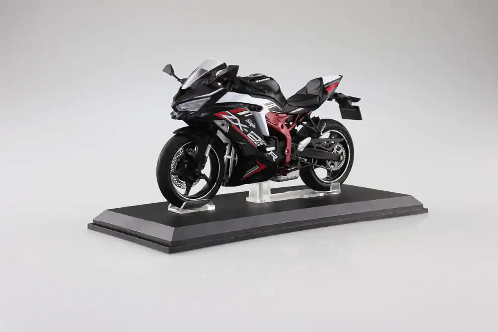 Statuetă Serie Motociclete Diecast 1/12 Kawasaki Ninja ZX-25R Metallic Spark Black×Peal Flat Stardust White 16 cm poza produsului