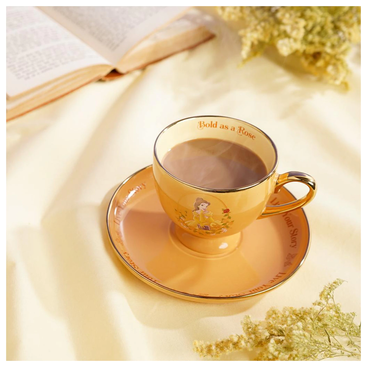 Disney Princess Belle Ceasca de ceai + Farfurioara 207 ml poza produsului