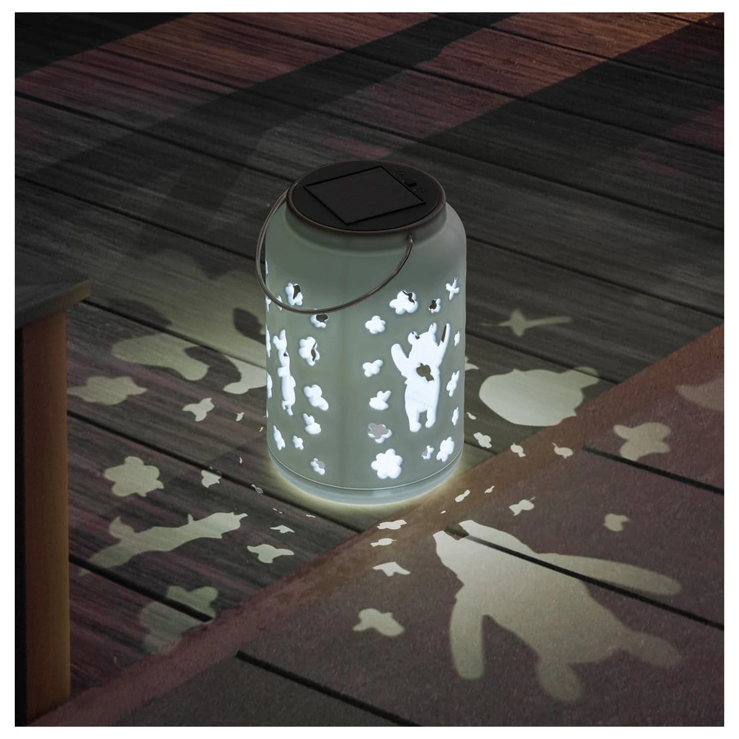 Disney LunaGlo Solar Projection Light Winnie the Pooh poza produsului
