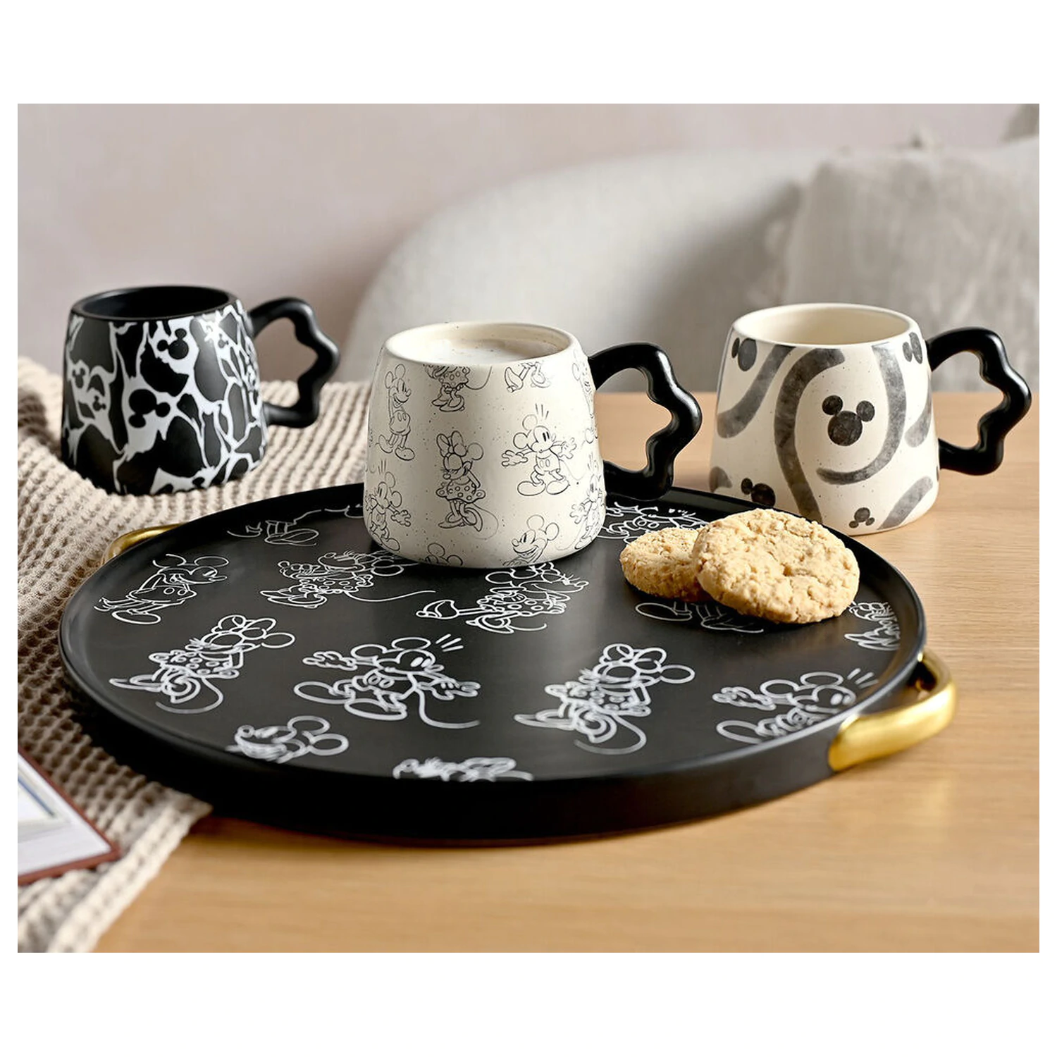 Disney Mickey shapes cana poza produsului