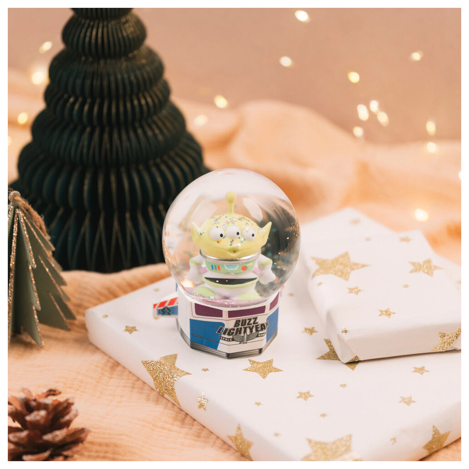 Disney Pixar Toy Story Alien snowball  poza produsului