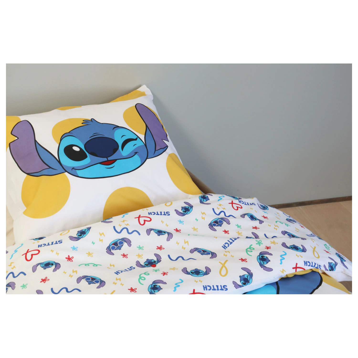 Disney Stitch Dots Husa de pilota pentru copii si prescolari poza produsului