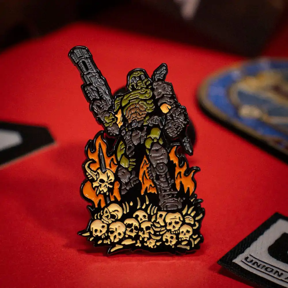 Pin Badge Doom Guy ediție limitată Doom Eternal poza produsului