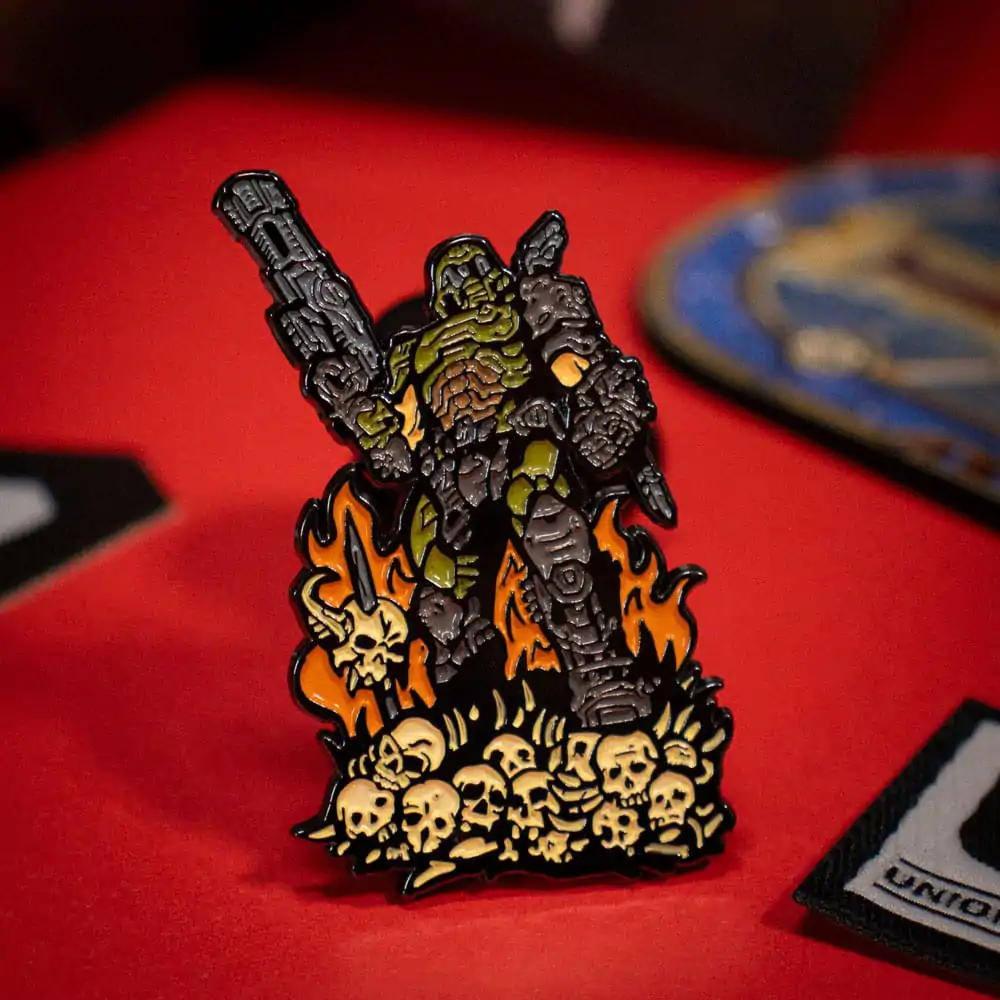 Pin Badge Doom Guy ediție limitată Doom Eternal poza produsului