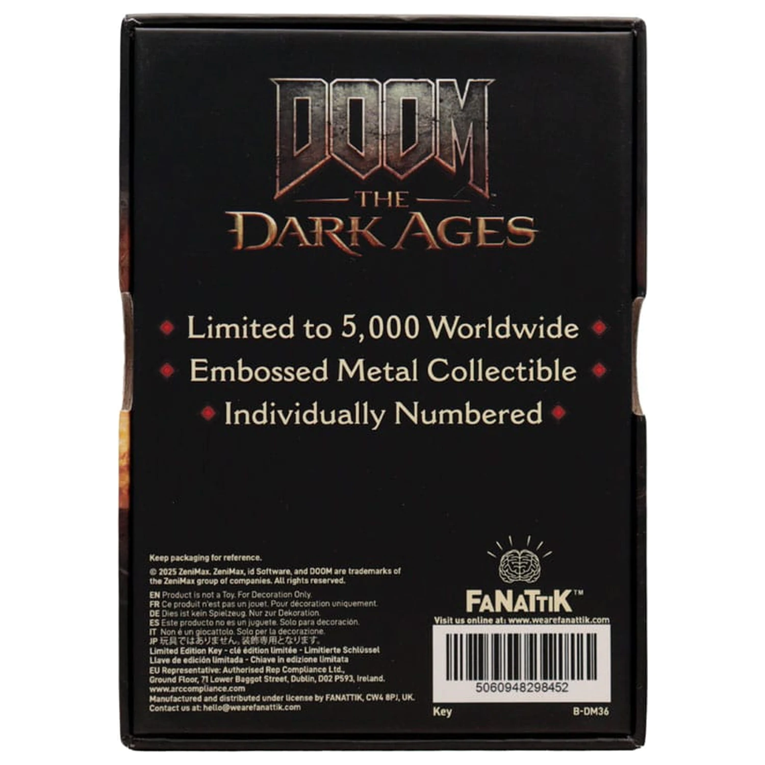 Doom: The Dark Ages Replica Secret Key Editie limitata poza produsului