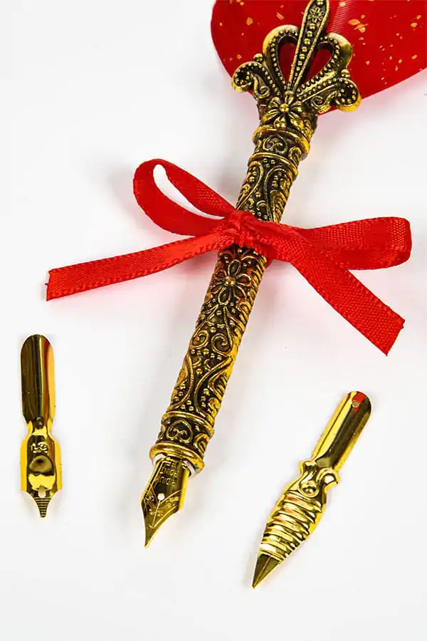 Dragon Age Set Cadou Varric´s Writing Essential poza produsului