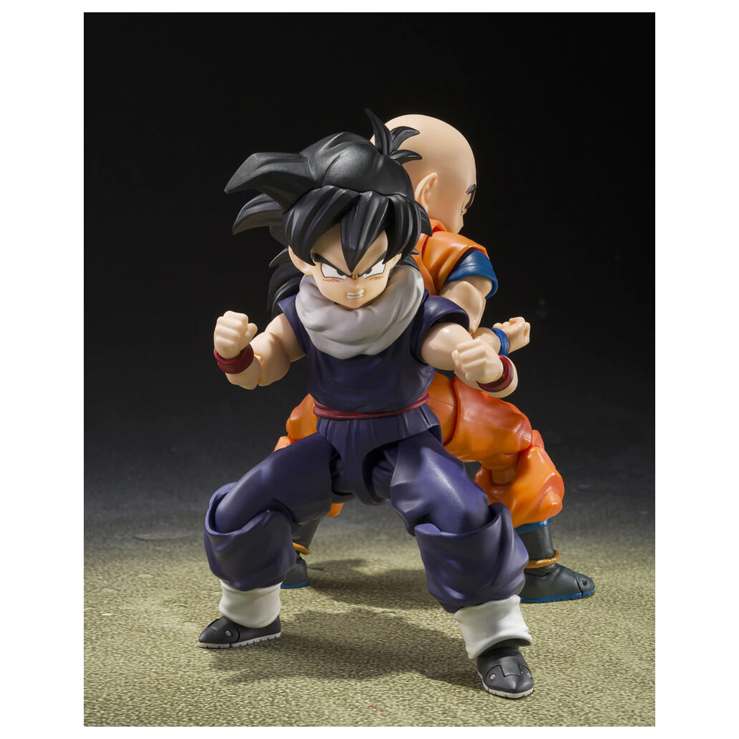 Dragon Ball Z - Z Fighters Son Gohan Limited Edition Grou Base Ver. A S.H. Figurarts figurina 10,5cm poza produsului