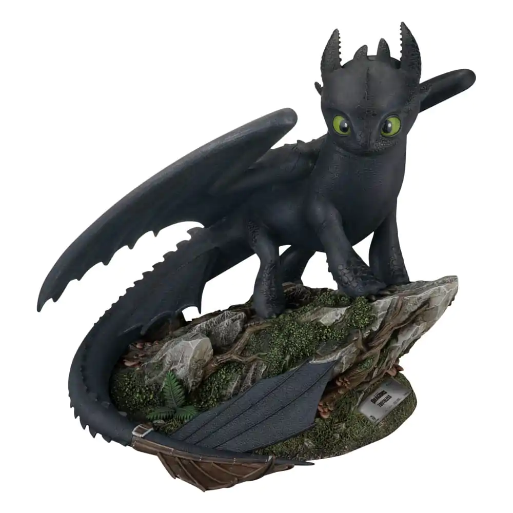 Dragons Master Craft Statuie Standing Toothless 31 cm poza produsului