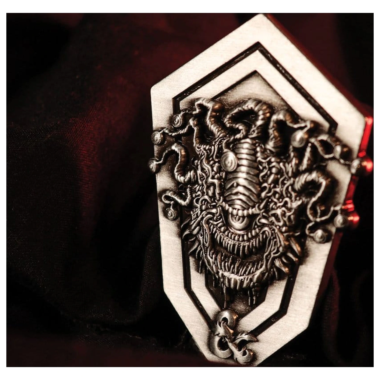Dungeons & Dragons Pin insigna Beholder Limited Edition poza produsului