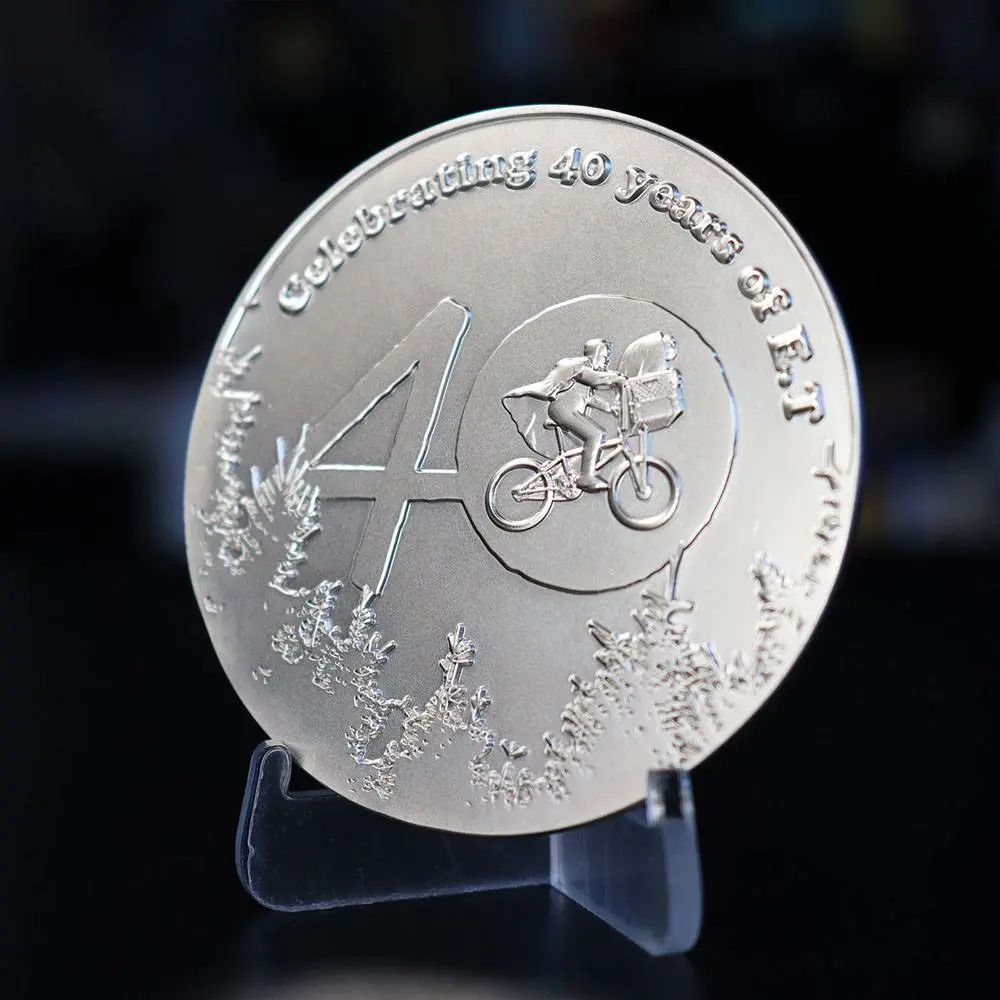 E.T. the Extra-Terrestrial Medalion E.T. 40th Anniversary Limited Edition Medalion poza produsului