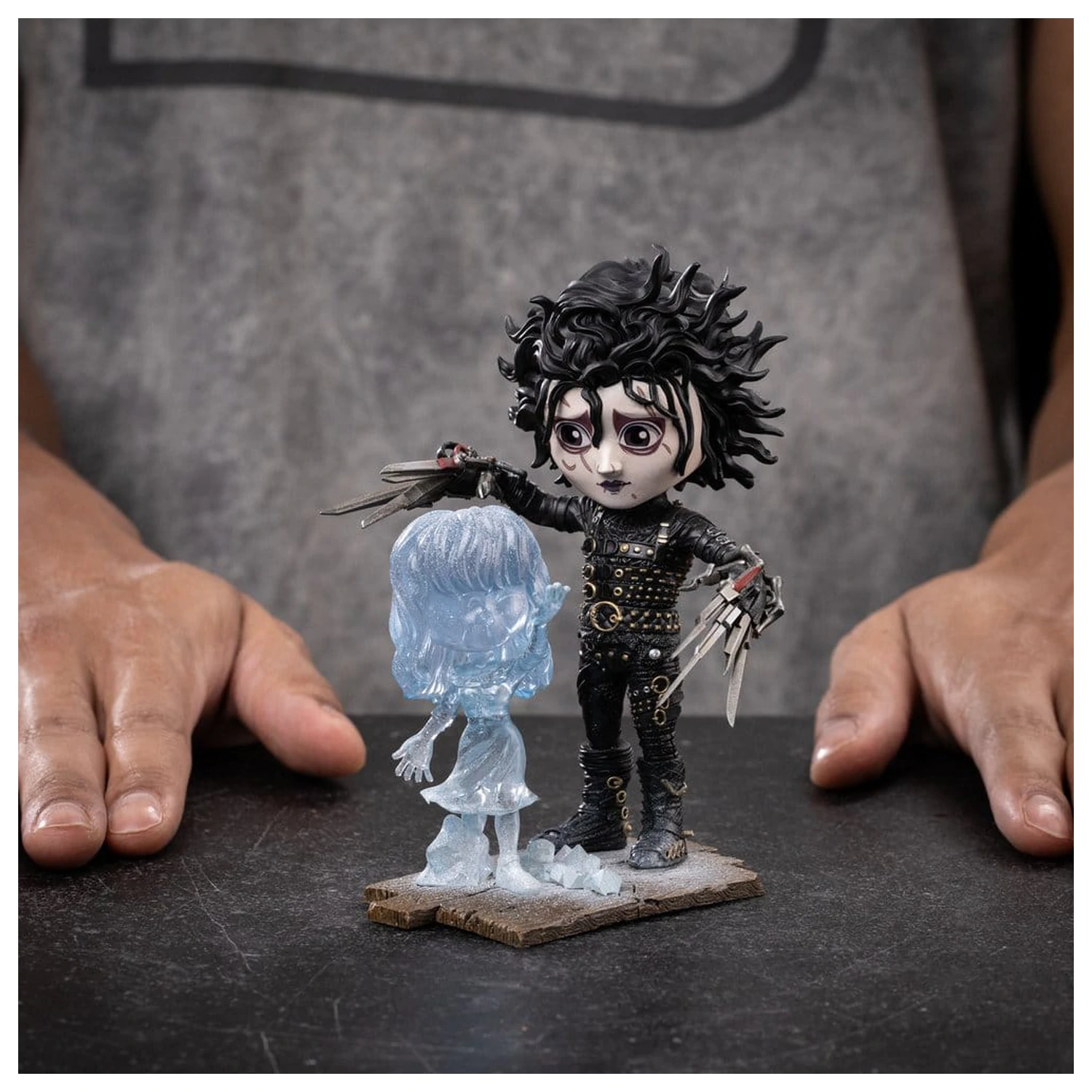 Edward Scissorhands MiniCo Statuie Edward Scissorhands 14 cm poza produsului