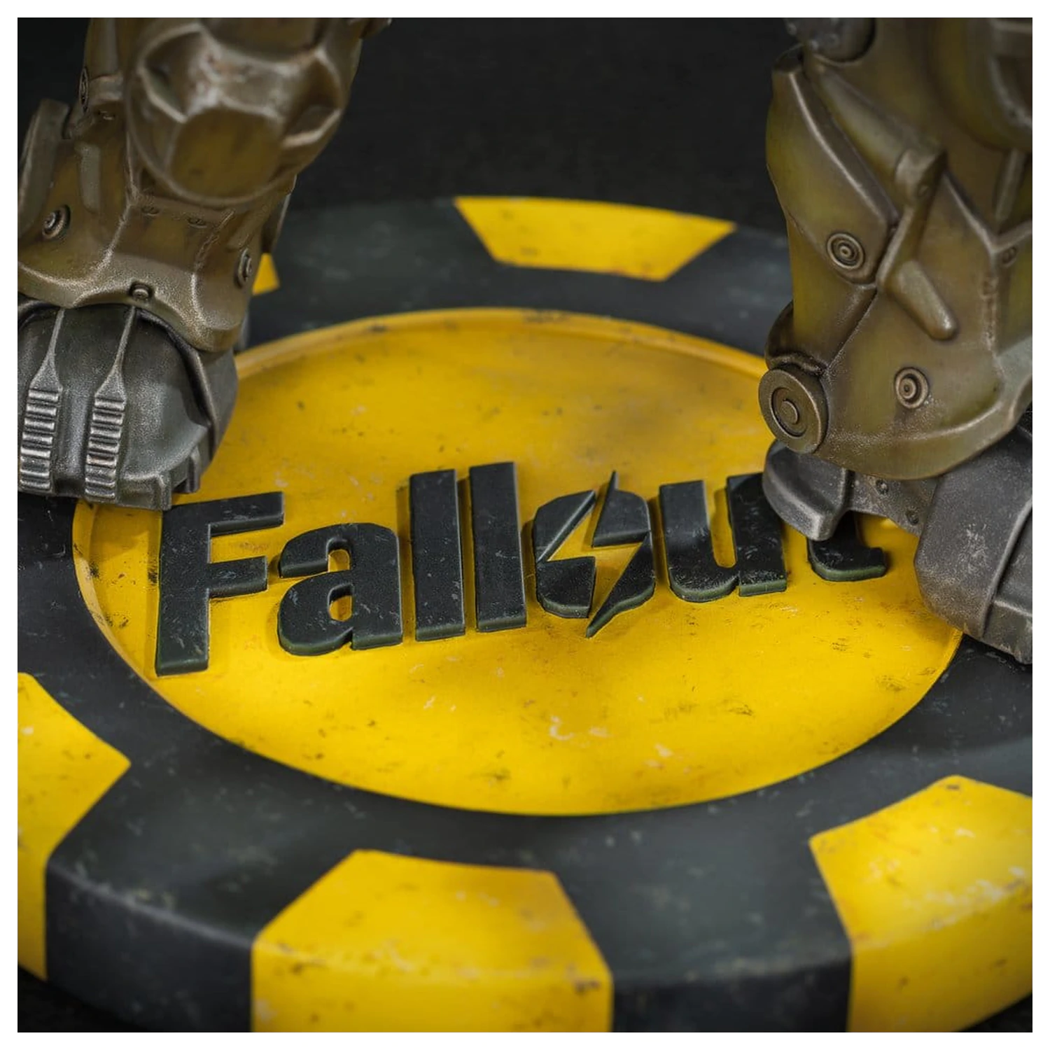 Fallout (Amazon) figurină din PVC NCR Power Armor 25 cm poza produsului