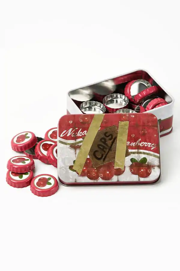 Fallout Bottle Caps Series Cutie Colecționabilă Nuka Cranberry 10 cm poza produsului