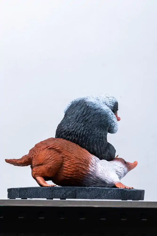 Fantastic Beasts Statuie Mărime Naturală Niffler 2 22 cm poza produsului