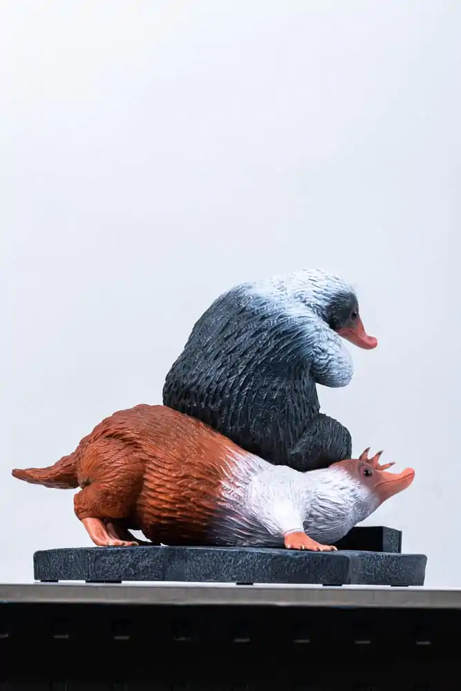 Fantastic Beasts Statuie Mărime Naturală Niffler 2 22 cm poza produsului