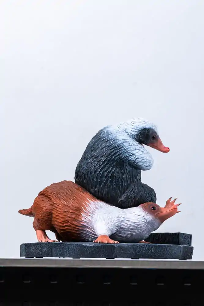 Fantastic Beasts Statuie Mărime Naturală Niffler 2 22 cm poza produsului