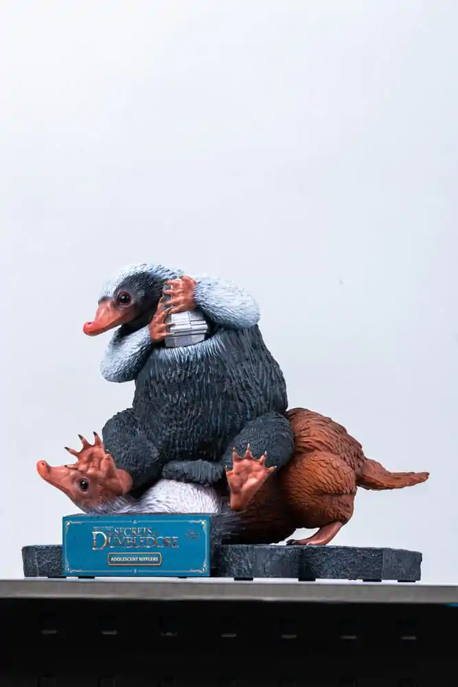 Fantastic Beasts Statuie Mărime Naturală Niffler 2 22 cm poza produsului