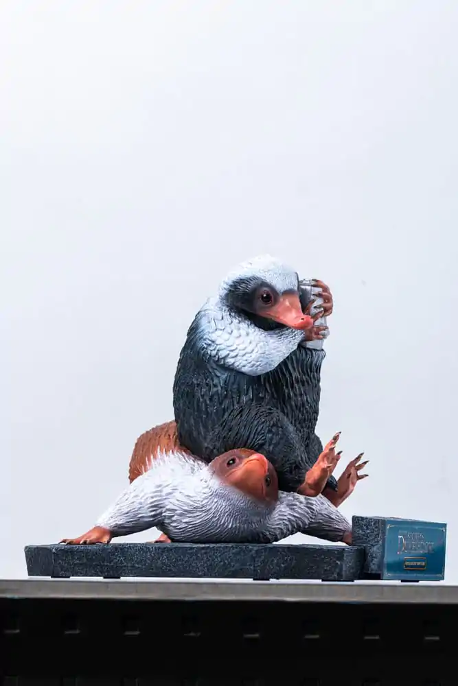 Fantastic Beasts Statuie Mărime Naturală Niffler 2 22 cm poza produsului