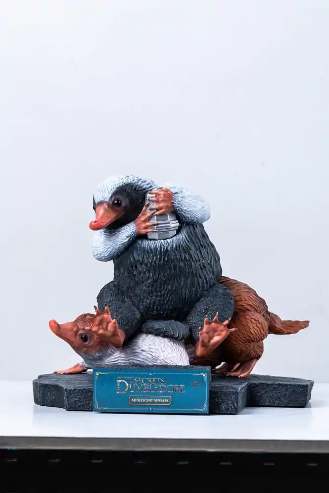 Fantastic Beasts Statuie Mărime Naturală Niffler 2 22 cm poza produsului