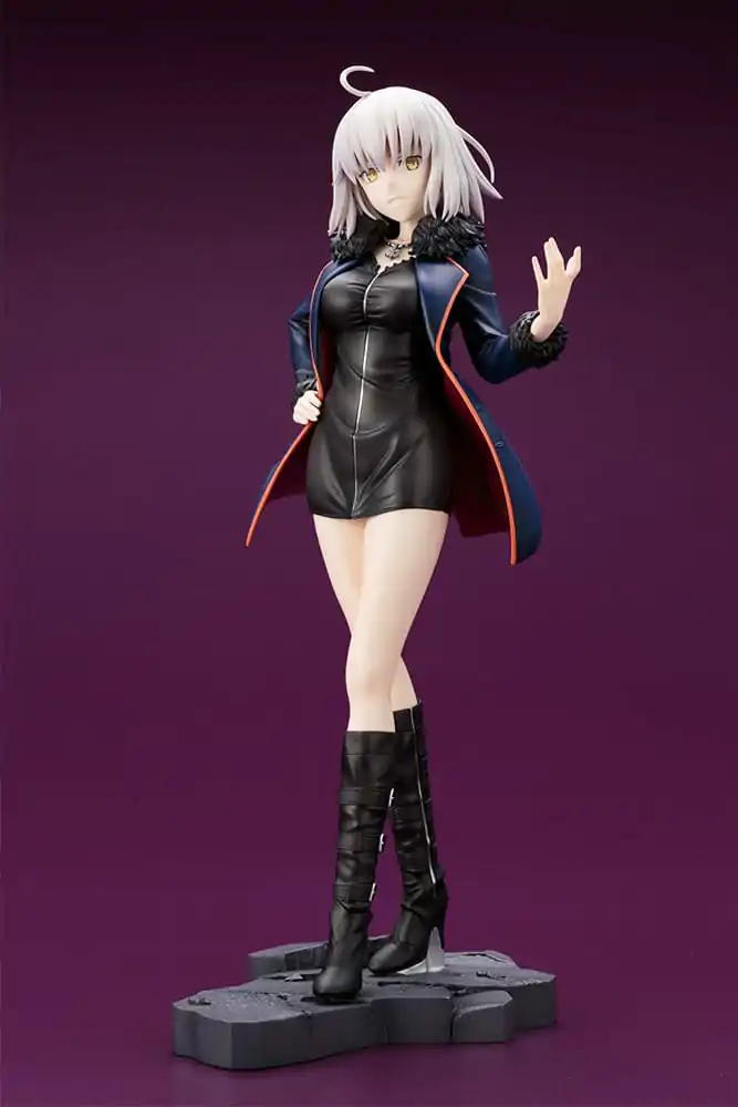 Fate/Grand Order Statuie PVC 1/7 Avenger/Jeanne d'Arc (Alter) Casual Ver. 25 cm poza produsului