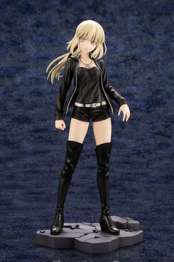 Fate/Grand Order Statuie PVC 1/7 Saber/Altria Pendragon (Alter) Casual Ver. 24 cm poza produsului