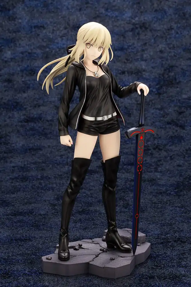 Fate/Grand Order Statuie PVC 1/7 Saber/Altria Pendragon (Alter) Casual Ver. 24 cm poza produsului