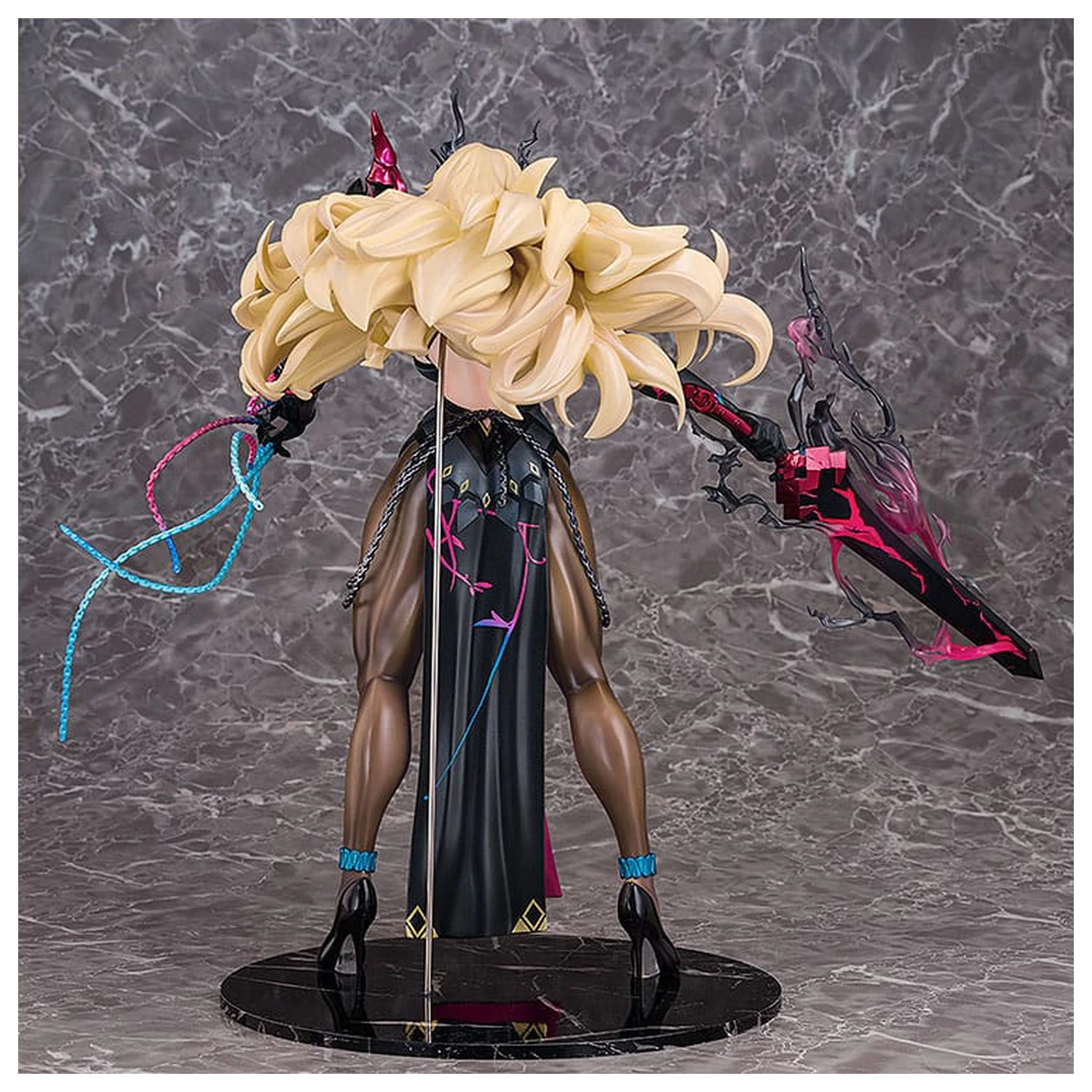 Fate/Grand Order Statuie din PVC 1/7 Saber/Barghest 32 cm poza produsului