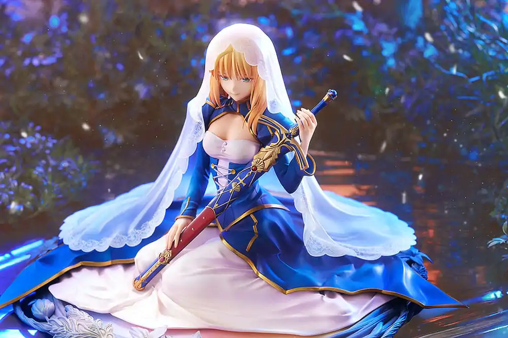 Fate/Grand Order PVC Statuie 1/7 Saber Garden of Avalon 14 centimetri poza produsului