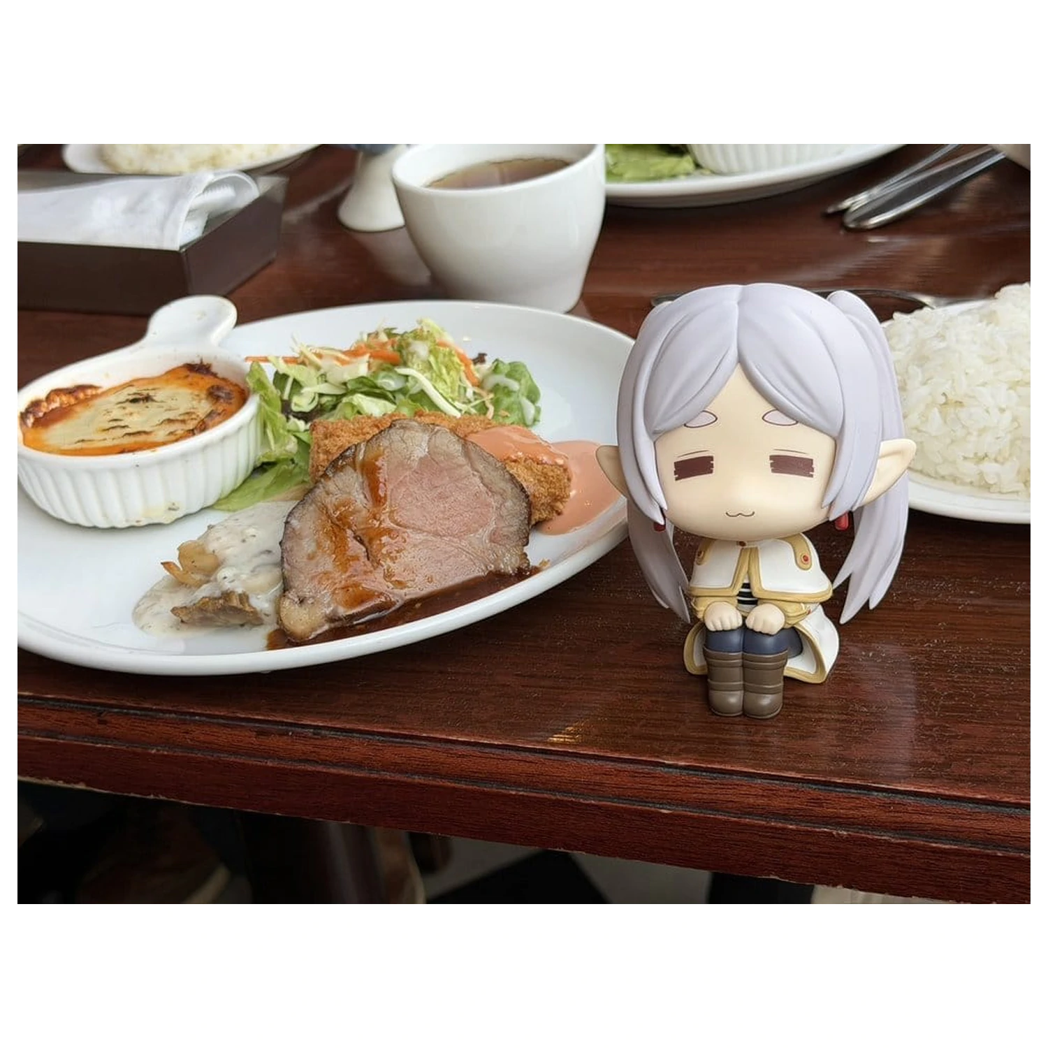 Frieren: Beyond Journey's End Look Up Statuie PVC Frieren Droopy Face Ver. 11 cm poza produsului