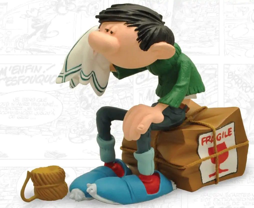 Figura Gaston Fragile Crate poza produsului