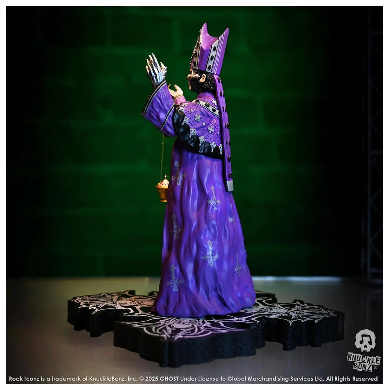 Ghost Rock Iconz Statuie Papa V Perpetua Purple Robes 22 cm poza produsului