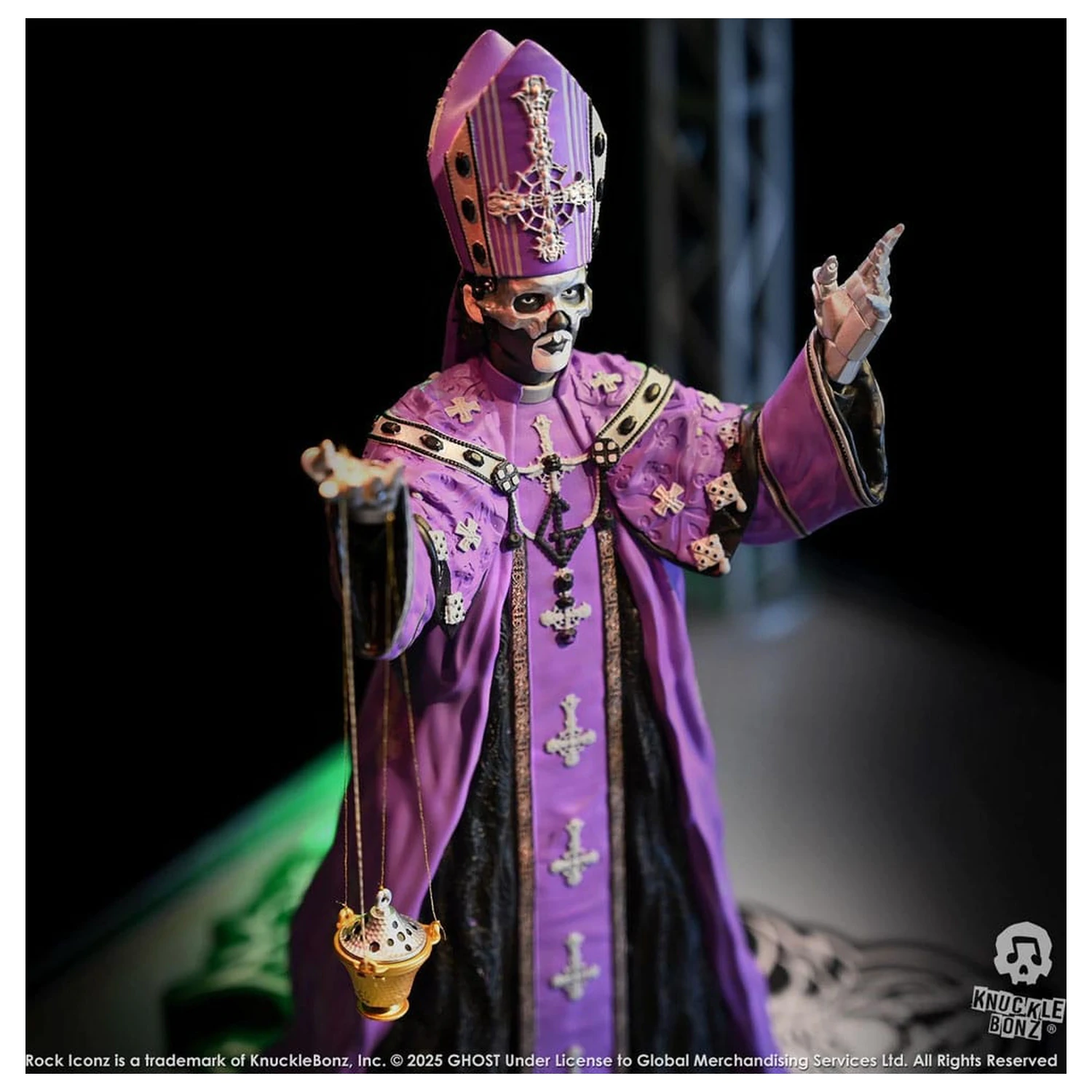 Ghost Rock Iconz Statuie Papa V Perpetua Purple Robes 22 cm poza produsului