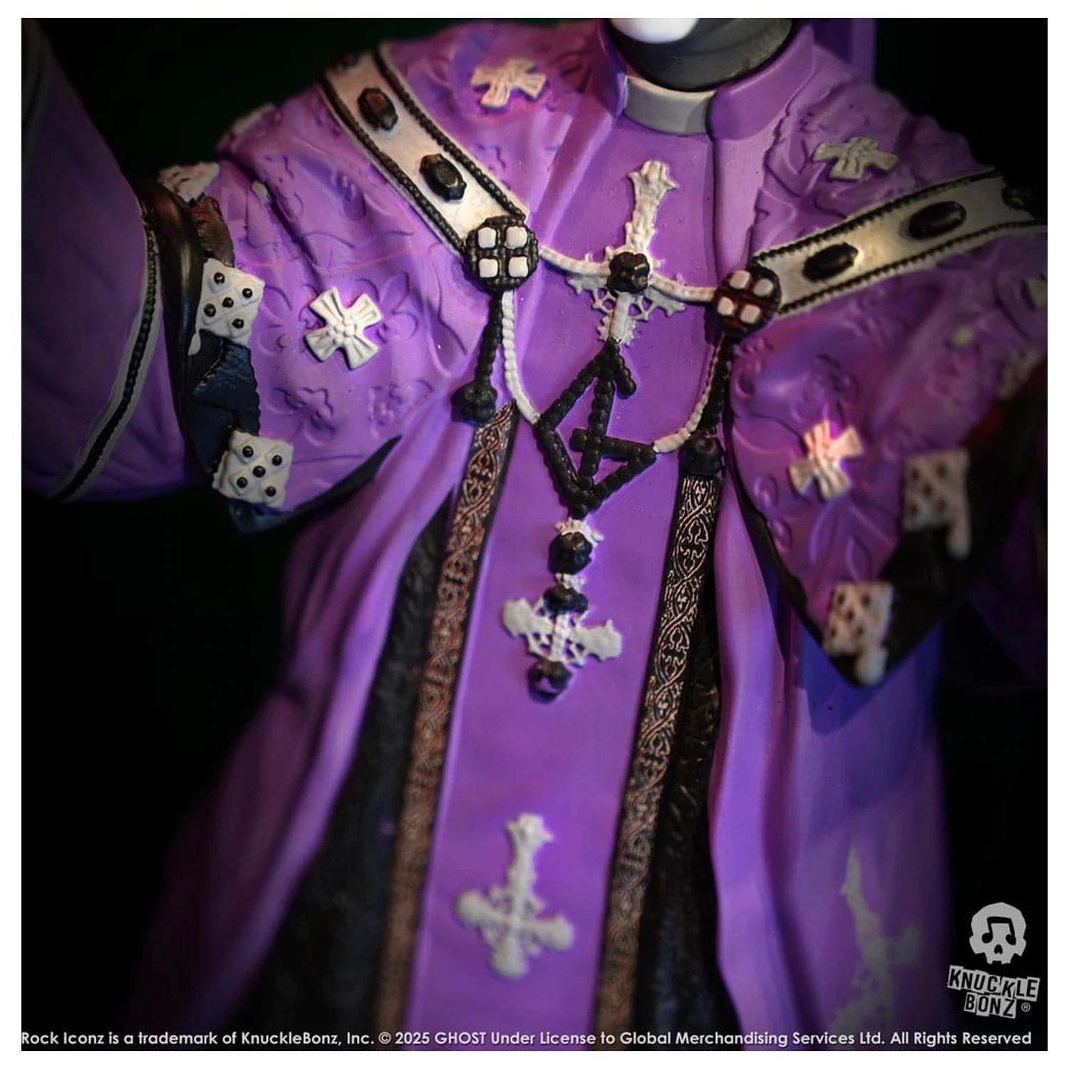 Ghost Rock Iconz Statuie Papa V Perpetua Purple Robes 22 cm poza produsului