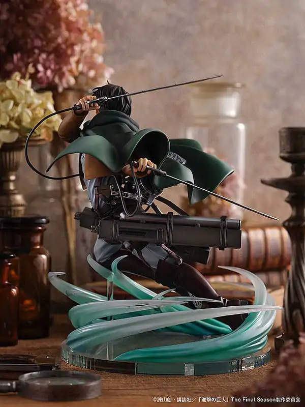 Statuie PVC Attack on Titan 1/6 Cel mai puternic soldat al umanității Levi 23 cm poza produsului